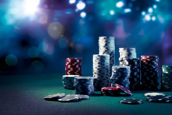 two-hundred-thirty-two live dealer performing Sic Bo dice roll with clear view of outcome